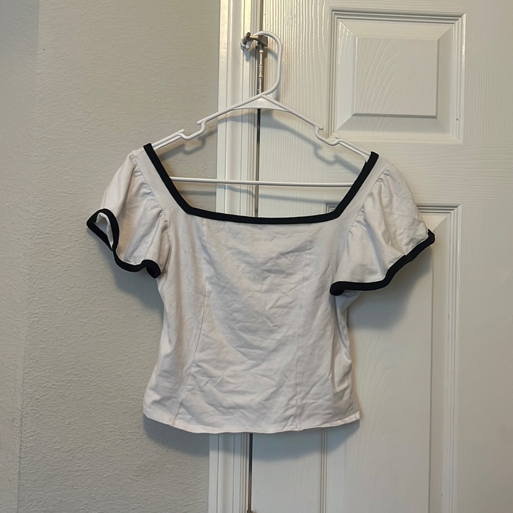 Off the shoulder/ over the shoulder crop top which matches for everything
